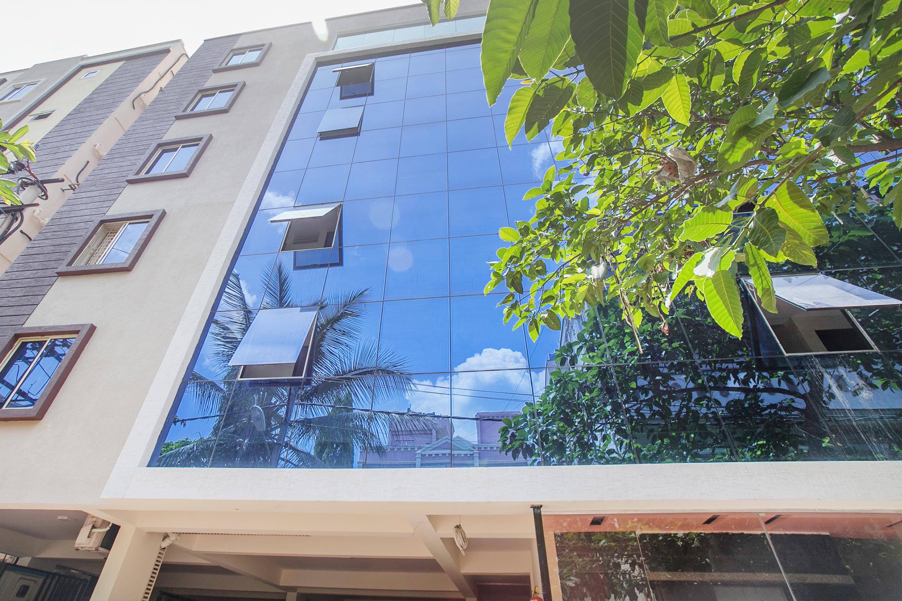 Oyo Hotel Pmr Near Ascendas Park Square Mall Bengaluru Kültér fotó