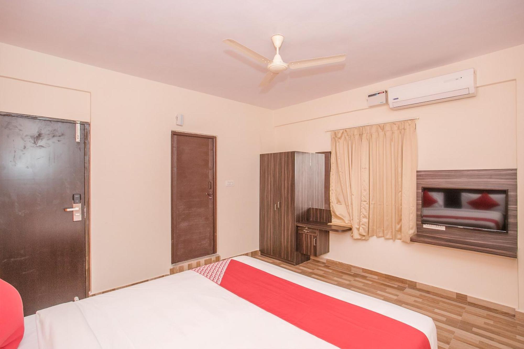 Oyo Hotel Pmr Near Ascendas Park Square Mall Bengaluru Kültér fotó